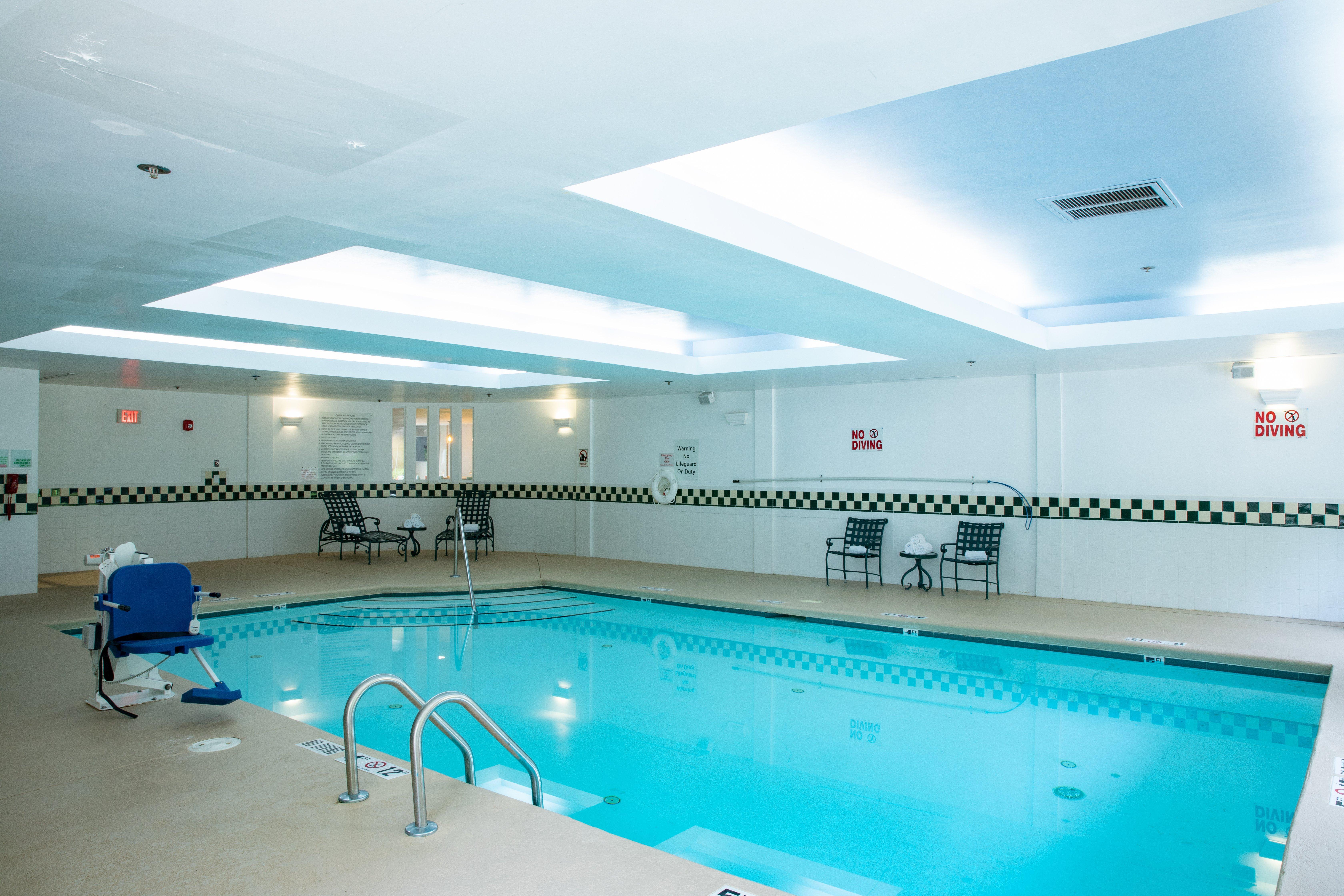 Holiday Inn & Suites Raleigh Cary By Ihg Экстерьер фото