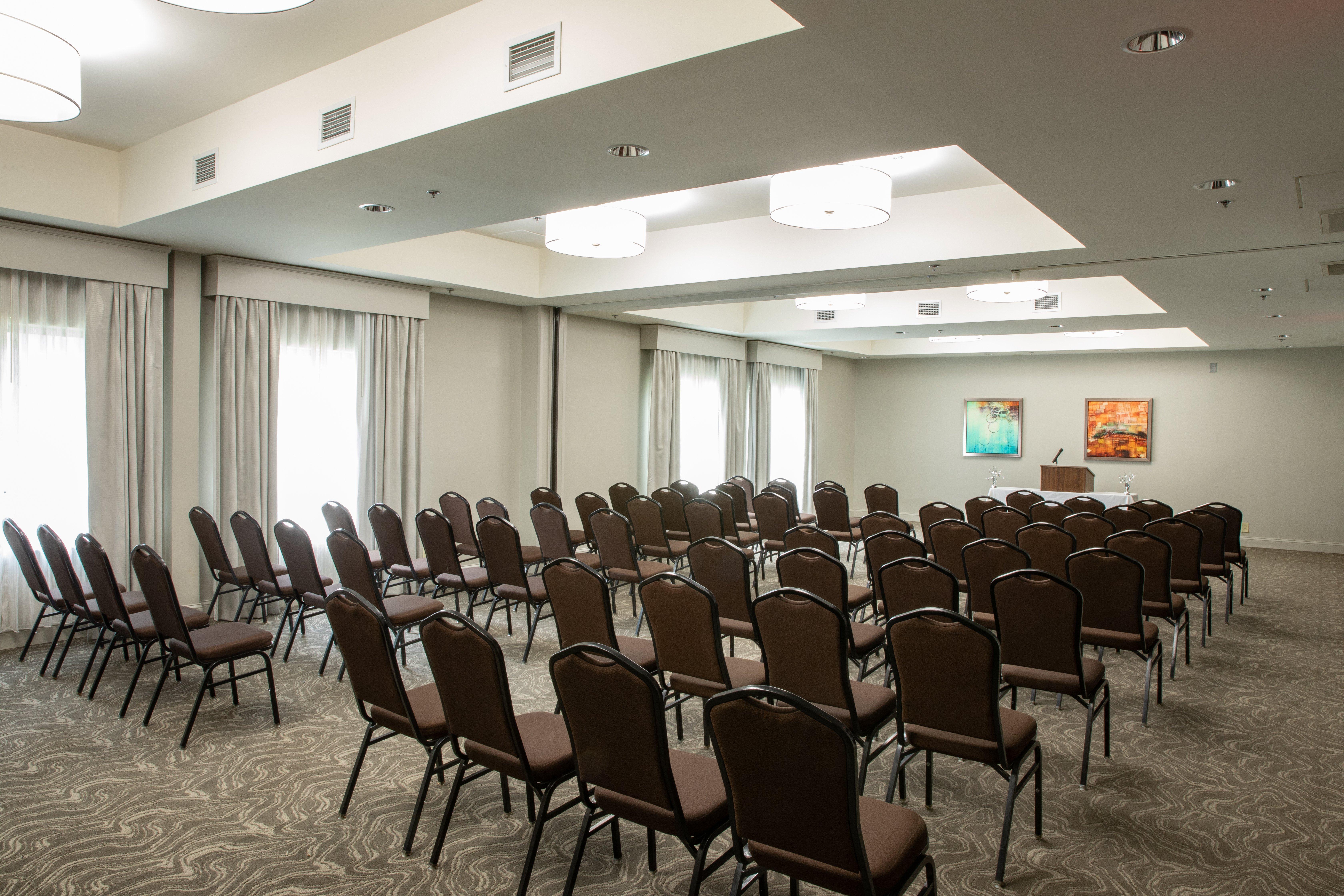 Holiday Inn & Suites Raleigh Cary By Ihg Экстерьер фото