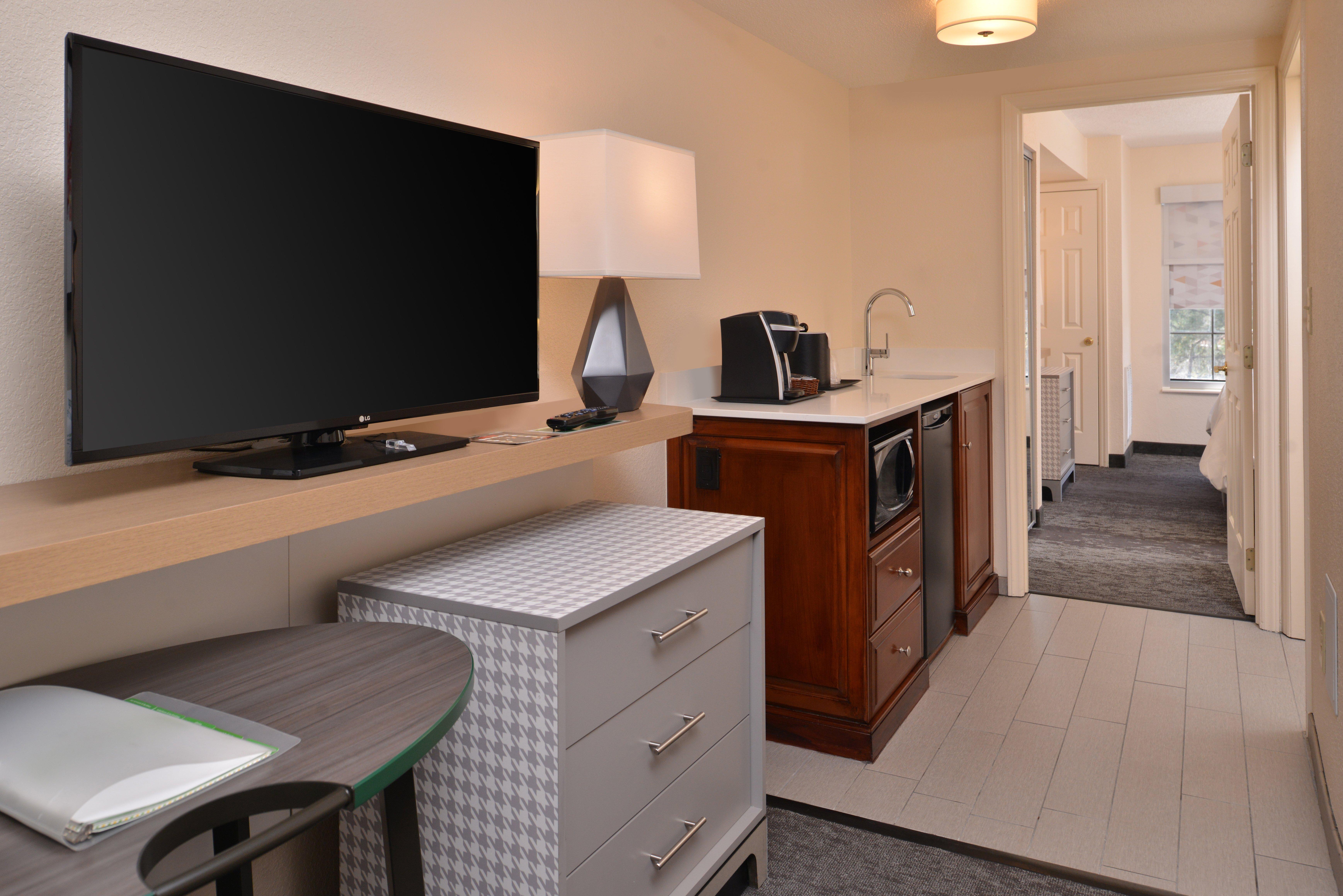 Holiday Inn & Suites Raleigh Cary By Ihg Экстерьер фото