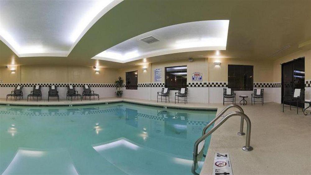 Holiday Inn & Suites Raleigh Cary By Ihg Экстерьер фото