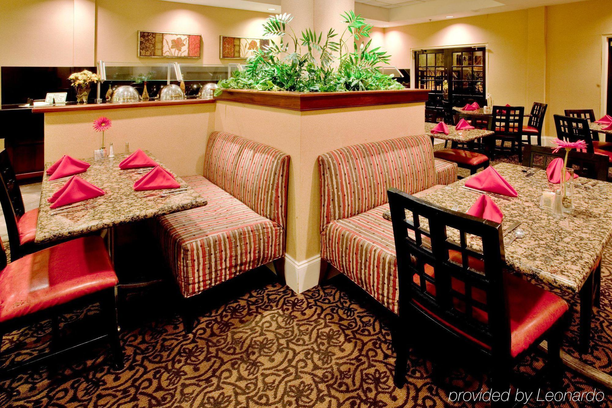 Holiday Inn & Suites Raleigh Cary By Ihg Ресторан фото