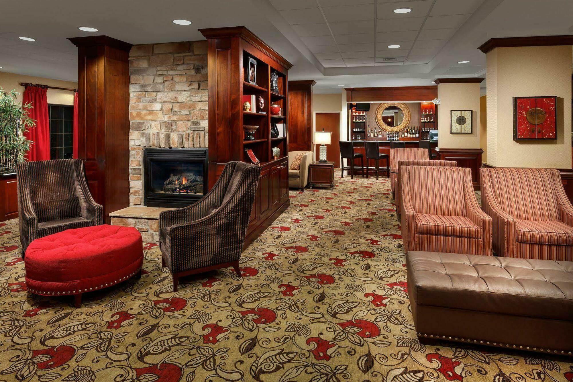 Holiday Inn & Suites Raleigh Cary By Ihg Экстерьер фото